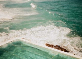 7 stunning pools around the world