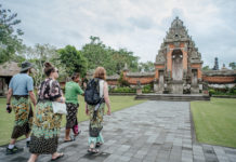 7 fun ways to immerse yourself in local culture when traveling